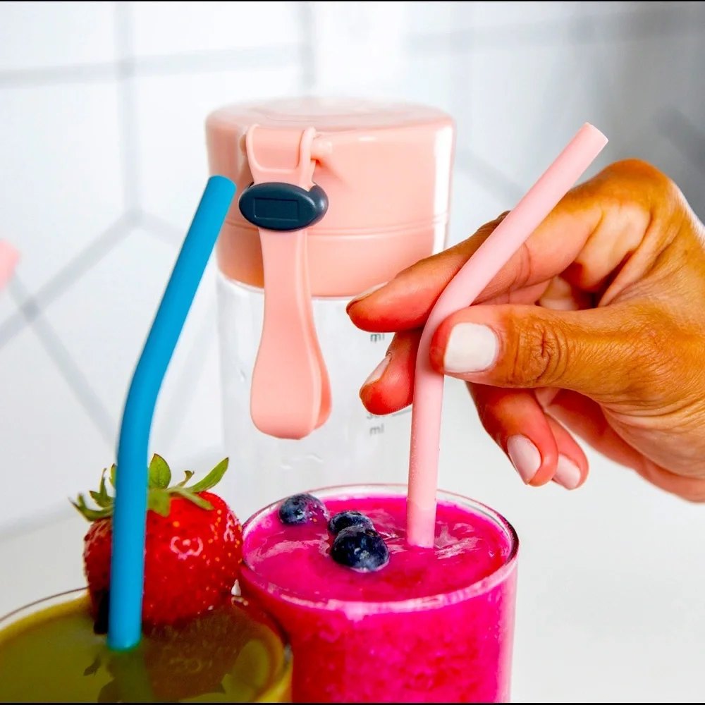 KAMARAMA Portable Rechargeable Juice Shake Smoothie Blender Juice Cup Pink